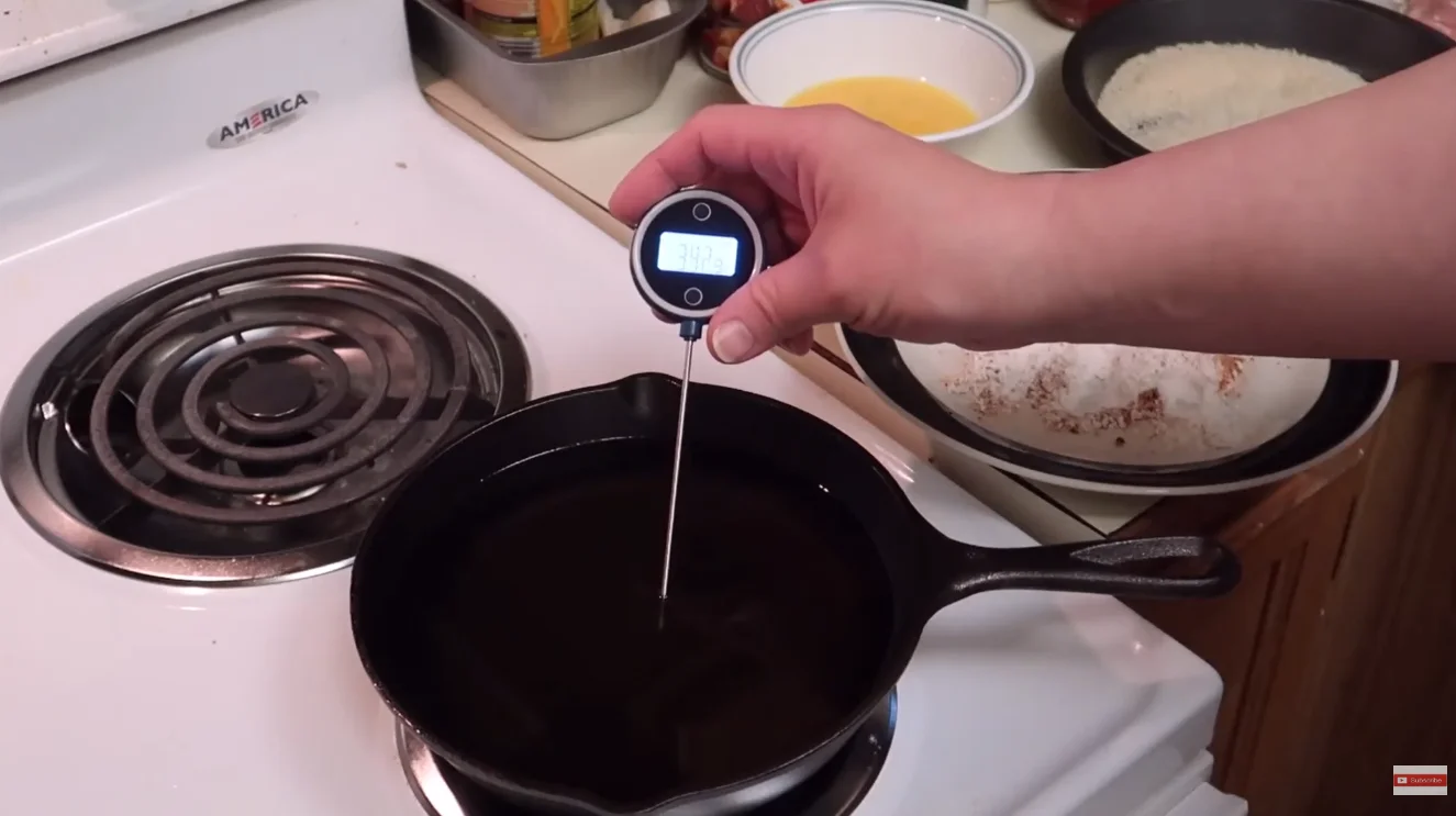 ChefsTemp Pocket Pro Thermometer: Fried Chicken Sandwich