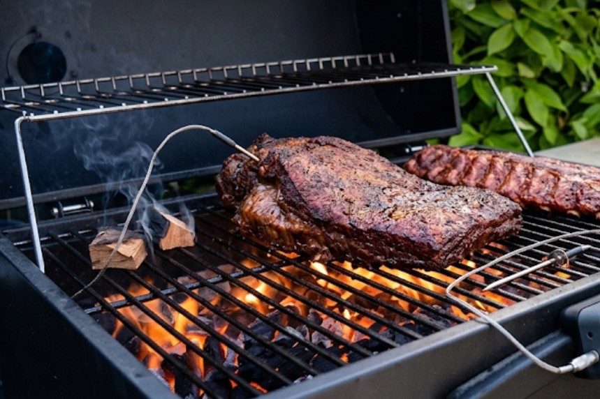 grill-temperature-control-tips-for-charcoal-smokers